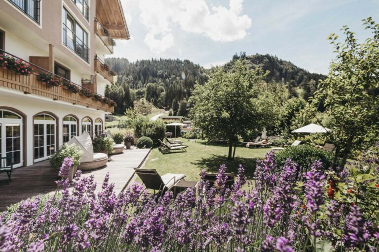 Read more about the article Hotel Rupertus: Ein Retreat für Yogis und Biker