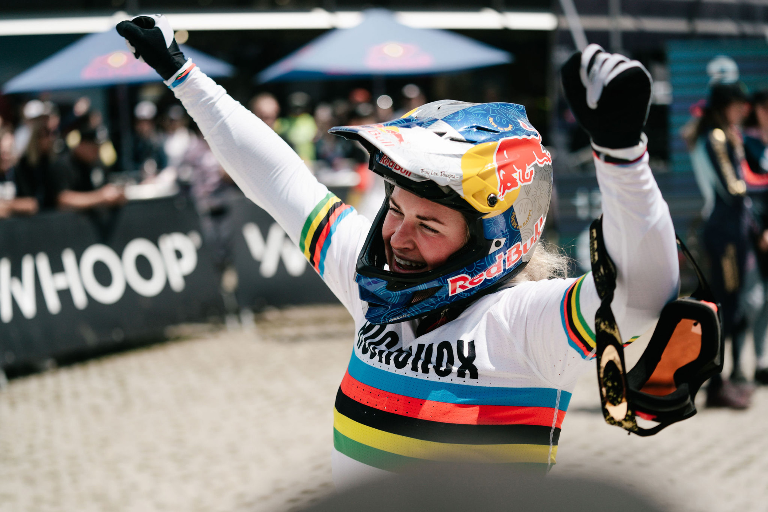 MTBWC2023-DHF-Valentina Hoell victory © byMAblinger